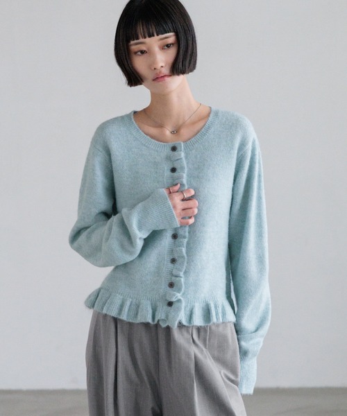 LOWRYS FARM（ローリーズファーム）の「チビフリルカーディガンＬＳ　596329（ニット/セーター・レディース・ブラウン/アイボリー/イエロー/グレー/ブルー・FREE）」の4枚目の写真