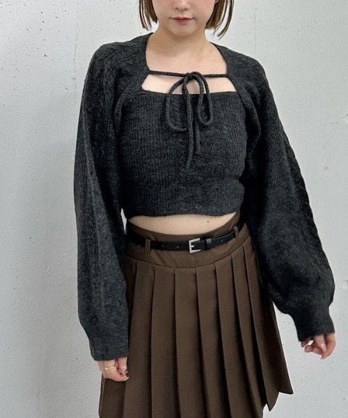 archives（アルシーヴ）の「ケーブルニットボレロアンサンブル（アンサンブル・レディース・モカ/アイボリー/グレー/チャコールグレー・MEDIUM）」の19枚目の写真