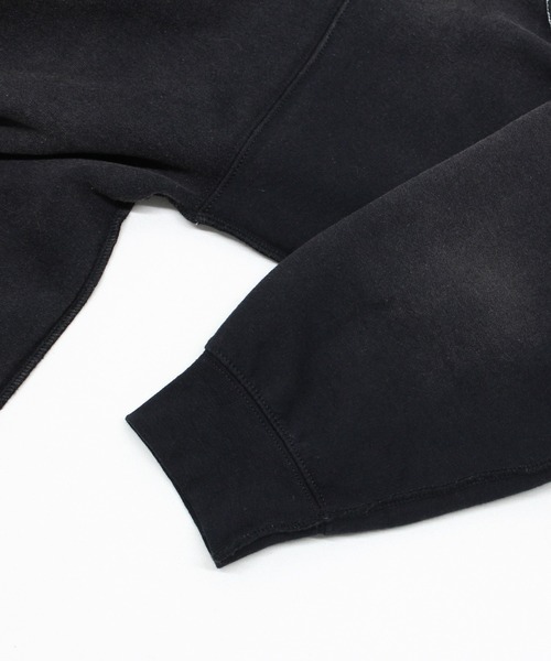 RNA（アールエヌエー）の「M2554 タイガートレーナー（スウェット・レディース・ブラック/ブルー/レッド・MEDIUM）」の4枚目の写真