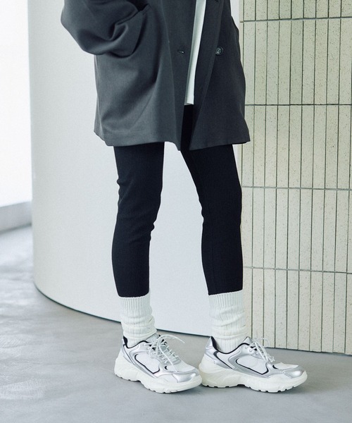 LEPSIM（レプシィム）の「ストレッチリブレギンス　578308（レギンス/スパッツ・レディース・チャコールグレー/グレー/ブラック・FREE）」の4枚目の写真