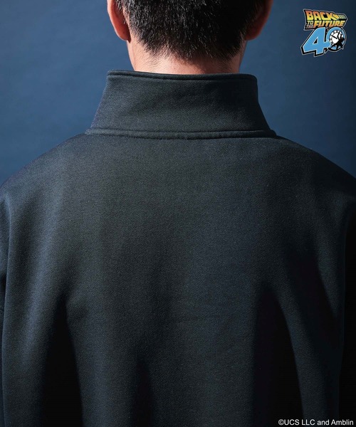 niko and...（ニコアンド）の「【バック・トゥ・ザ・フューチャー】コラボプリントハーフジッププルオーバー（スウェット・メンズ・ネイビー/ライトグレー・MEDIUM/LARGE）」の18枚目の写真