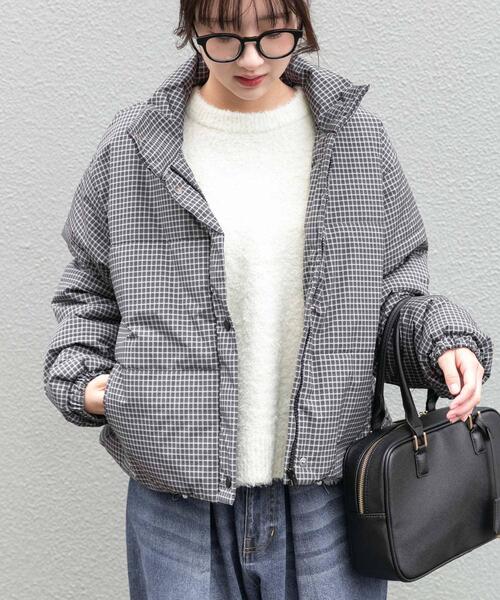 ITEMS URBANRESEARCH(アイテムズ アーバンリサーチ)の「中綿クロップドジャケット(ダウンジャケット/コート・レディース・ブラック/ライトブルー/チェック・FREE)」の8枚目の写真