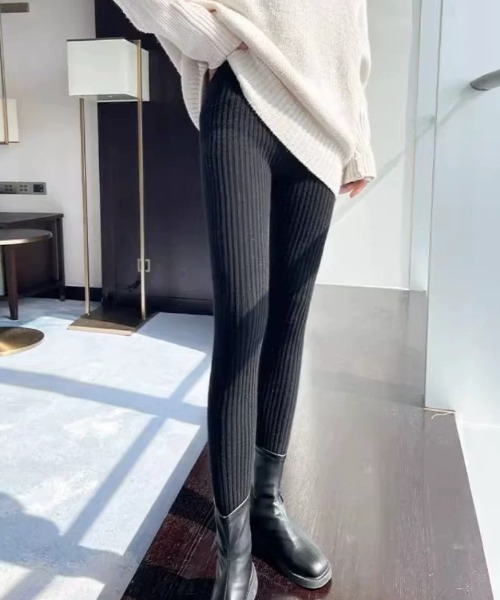 ampm(エーエムピーエム)の「リブニットレギンス/スパッツ/タイツ風パンツ(その他パンツ・レディース・ベージュ/ブラック/グレー・FREE)」の21枚目の写真