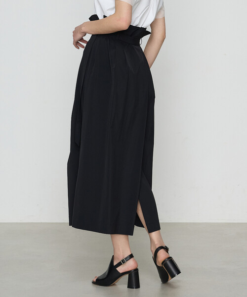 Gabardine K.T(ギャバジンケーティー)の「【セットアップ対応】ナイロン2WAYストレッチ ラップ風スカート(スカート・レディース・カーキ/グレー/ブラック・9号)」の15枚目の写真