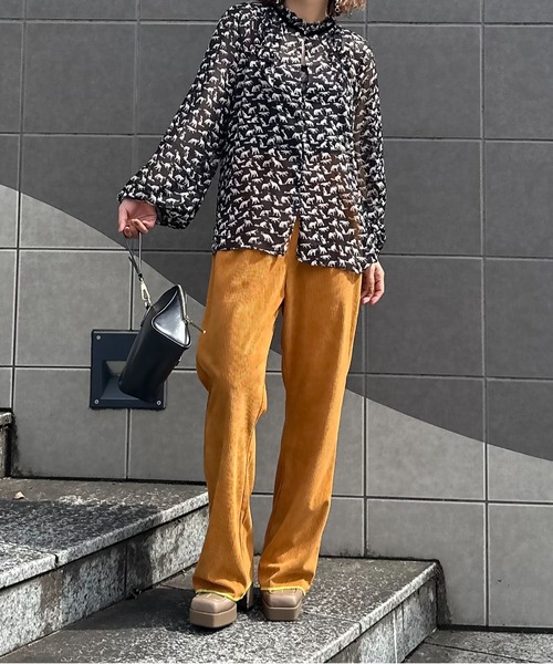 mi via loca（ミヴィアロカ）の「Vintageライク BACKハートポケット コーデュロイ セミフレアパンツ（その他パンツ・レディース・キャメル/レッド/チャコールグレー・FREE）」の16枚目の写真