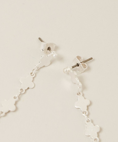 A part by（アパートバイ）の「フラワーチェーンピアス（ピアス（両耳用）・レディース・Silver/GOLD・FREE）」の9枚目の写真