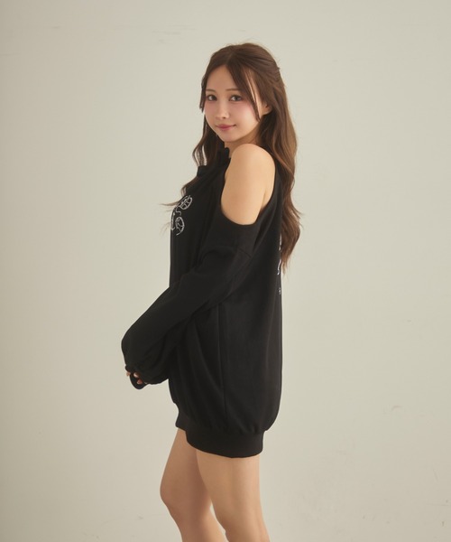 TITTY&CO.（ティティーアンドコー）の「アメスリラメスウェットワンピ（ワンピース・レディース・ブラック/グレー・FREE）」の4枚目の写真