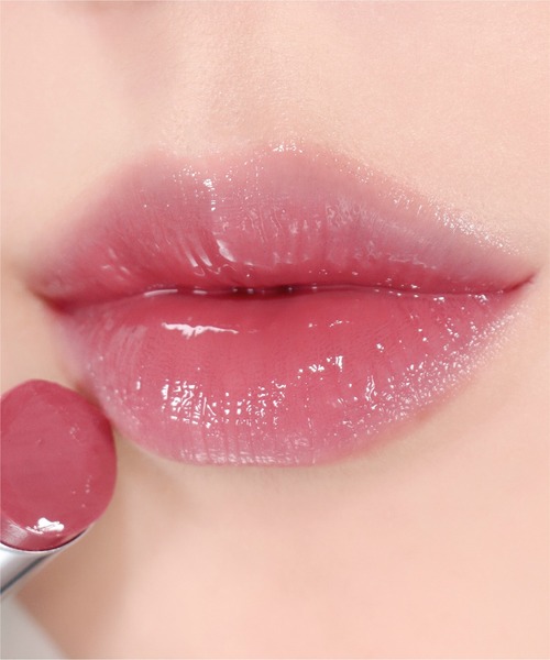 wakemake（ウェイクメイク）の「デュイジェルグレーズスティック（口紅/リップティント/グロス・レディース・09 プラムブリュー/05 シラピーコラール/01 ミュートパーセント/02  メルテッドピンク/03 クーリッシュベリー・FREE）」の6枚目の写真