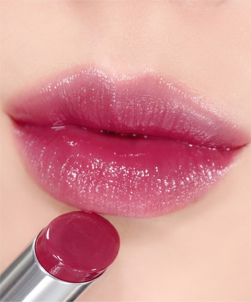 wakemake（ウェイクメイク）の「デュイジェルグレーズスティック（口紅/リップティント/グロス・レディース・09 プラムブリュー/05 シラピーコラール/01 ミュートパーセント/02  メルテッドピンク/03 クーリッシュベリー・FREE）」の10枚目の写真