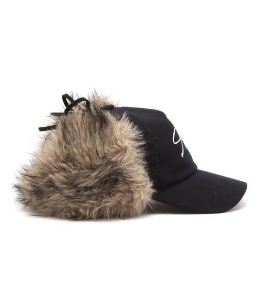 atmos pink（アトモスピンク）の「atmos pink Faux Fur Ear Cap / アトモス ピンク フォー ファー イヤー キャップ（キャップ・レディース・ネイビー/グレー・FREE）」の8枚目の写真