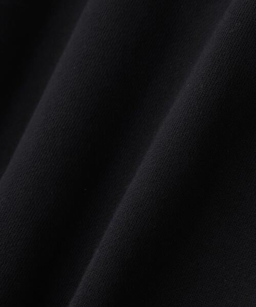 FOG ESSENTIALS(エフオージーエッセンシャルズ)の「Fear of God ESSENTIALS/FOG エッセンシャルズ/90’S FIT FLEECE HOODIE(パーカー・メンズ・カーキ/ブラック・L/M/XL/2XL/S)」の4枚目の写真