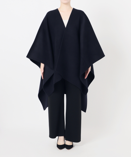 AP STUDIO（エーピーストゥディオ）の「【THE CURATED/ザ キュレイテッド】 CAPE（ポンチョ・レディース・キャメル/ネイビー・FREE）」の19枚目の写真