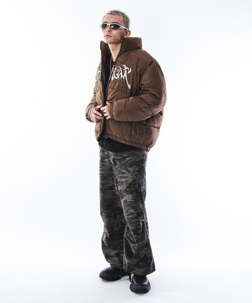 SHORT ROUND(ショートラウンド)の「SHORT ROUND/パファーグラフィックブルゾン(ダウンジャケット/コート・メンズ・ブラック/ブラウン・MEDIUM/LARGE)」の16枚目の写真