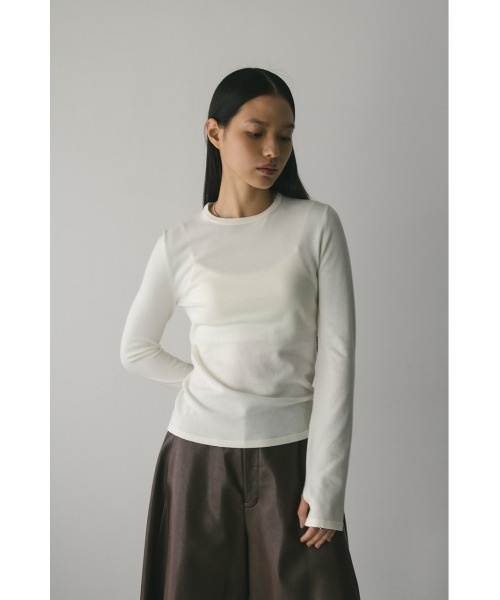 STYLEMIXER(スタイルミキサー)の「フィンガーホールクルーネックニット(ニット/セーター・レディース・ブラック/ブルー/ホワイト/ブラウン・FREE)」の7枚目の写真