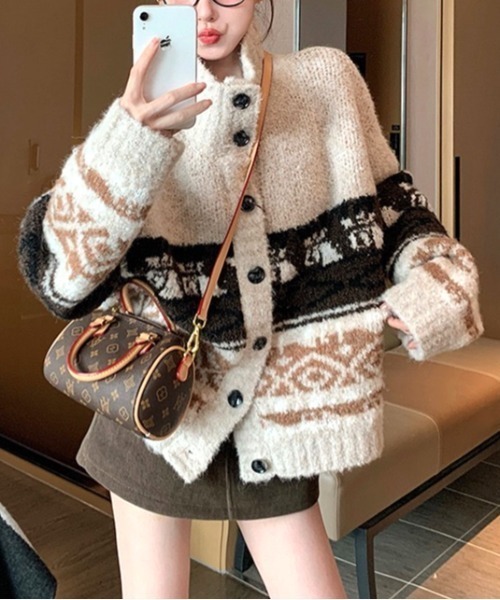 SHEENA(シーナ)の「ノルディック柄カウチンニットカーディガン(カーディガン/ボレロ・レディース・ライトベージュ/グレー・M)」の8枚目の写真