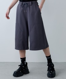 AFF AIVER（エイエフエフアイバー）の「AFF AIVER　ドライスウェットワイドクォーターパンツ（スウェットパンツ）」