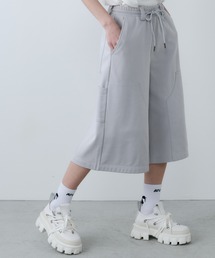 AFF AIVER（エイエフエフアイバー）の「AFF AIVER　ドライスウェットワイドクォーターパンツ（スウェットパンツ）」