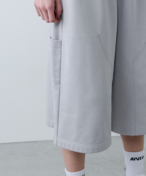 AFF AIVER(エイエフエフアイバー)の「AFF AIVER ドライスウェットワイドクォーターパンツ(スウェットパンツ・メンズ・ライトグレー/ブラック/グレー・LARGE/MEDIUM/SMALL)」の15枚目の写真