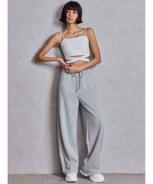 GYDA（ジェイダ）の「GG chain glitter print straightパンツ（スウェットパンツ・レディース・ブラック/グレー・FREE）」の9枚目の写真