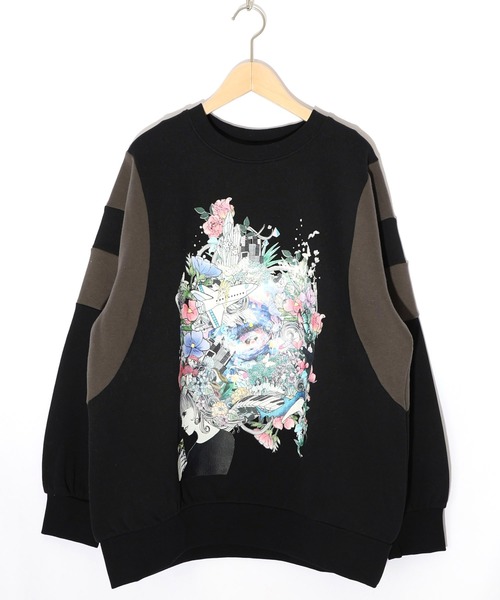 ScoLar（スカラー）の「153740：花×宇宙×アート バイカラー裏起毛プルオーバー（Tシャツ/カットソー・レディース・ブラック/チャコールグレー/杢グレー・M）」の3枚目の写真