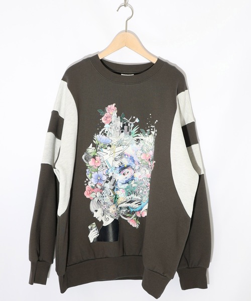 ScoLar（スカラー）の「153740：花×宇宙×アート バイカラー裏起毛プルオーバー（Tシャツ/カットソー・レディース・ブラック/チャコールグレー/杢グレー・M）」の10枚目の写真