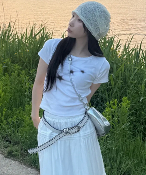 CHICKS(チックス)の「ミニスタライトクロップスリムフィット半袖Tシャツホワイト(Tシャツ/カットソー・レディース・ホワイト・FREE)」の11枚目の写真