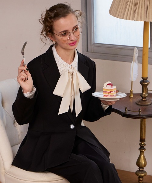 BONLECILL noir】＜2点セット＞ボックスプリーツペプラムジャケット