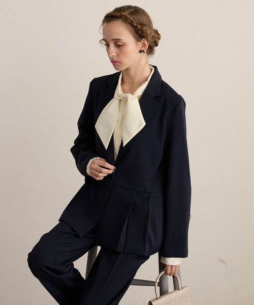BONLECILL noir】＜2点セット＞ボックスプリーツペプラムジャケット