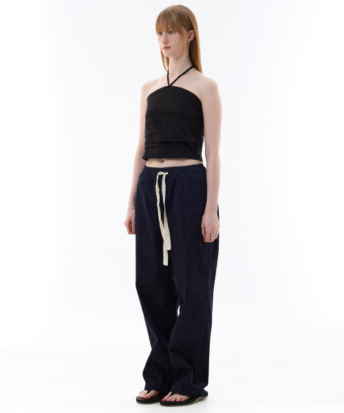 ARI(アリ)の「MELLIFLUOUS STRING TUBE TOP / BLACK(シャツ/ブラウス・レディース・ブラック・FREE)」の3枚目の写真