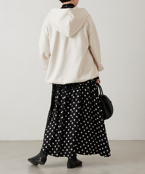 BEARDSLEY（ビアズリー）の「《TANIGUCHI企画》フロントZIPパーカー（パーカー・レディース・アイボリー/ネイビー・FREE）」の16枚目の写真