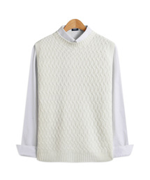 TOPBOY（トップボーイ）の「レギュラーフィット鉄条網ラウンドニットベストアイボリー（ベスト）」