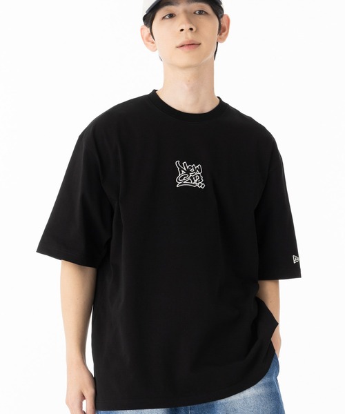 NEW ERA（ニューエラ）の「ニューエラ 半袖Tシャツ オーバーサイズ（Tシャツ/カットソー・メンズ・ブラック/ホワイト・XXL/XL/L/M/S）」の2枚目の写真