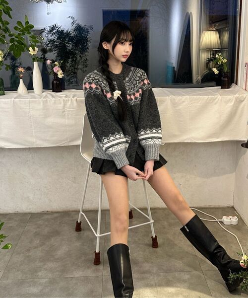ZEROSTREET(ゼロストリート)の「ハートノルディックウールカーディガン / グレー(カーディガン/ボレロ・レディース・チャコールグレー・SMALL/MEDIUM)」の4枚目の写真