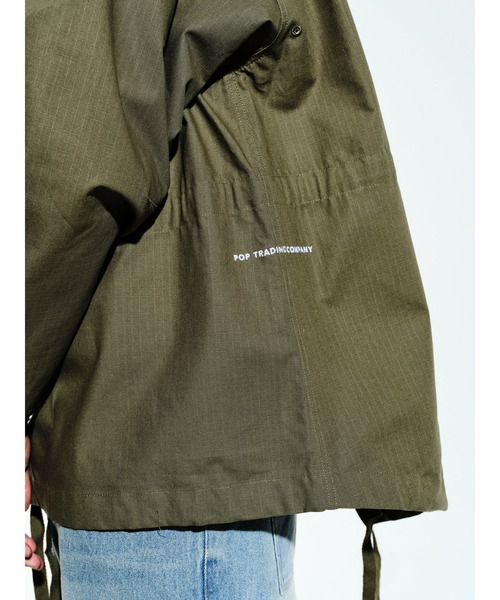 POP TRADING COMPANY（ポップトレーディングカンパニー）の「Pop Trading Company/ポップトレーディングカンパニー ミリタリージャケット FISH TALE JACKET（その他アウター・メンズ・グリーン・L/M）」の4枚目の写真