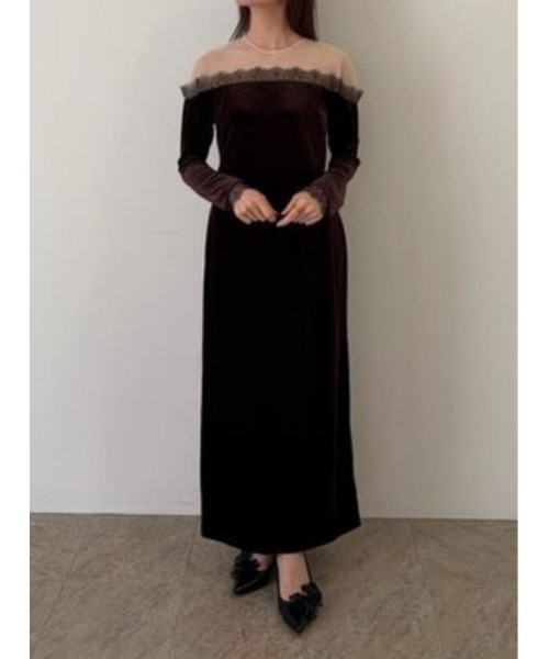 LE'RURE(リルアー)の「Ladylike velour dress(ドレス・レディース・ブラック/ブラウン・MEDIUM/SMALL)」の4枚目の写真