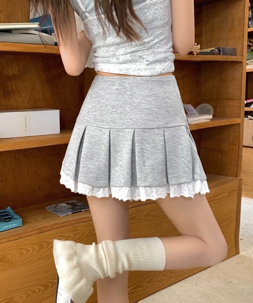 LADY LIKE(レディライク)の「レース切替えボックスプリーツミニスカート(スカート・レディース・ブラック/グレー・M)」の10枚目の写真
