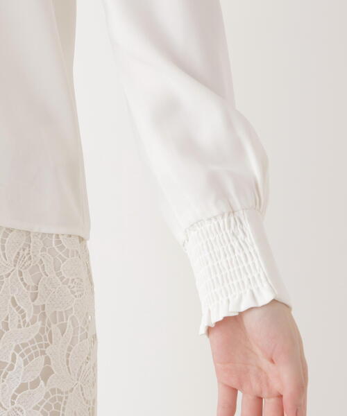 PROPORTION BODY DRESSING（プロポーションボディドレッシング）の「＜ウォッシャブル＞キラ釦ボウタイブラウス / 1216110207（シャツ/ブラウス・レディース・ベージュ/ネイビー/ホワイト・MEDIUM/SMALL）」の13枚目の写真