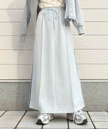 Q | ライントラックスカート(スカート)