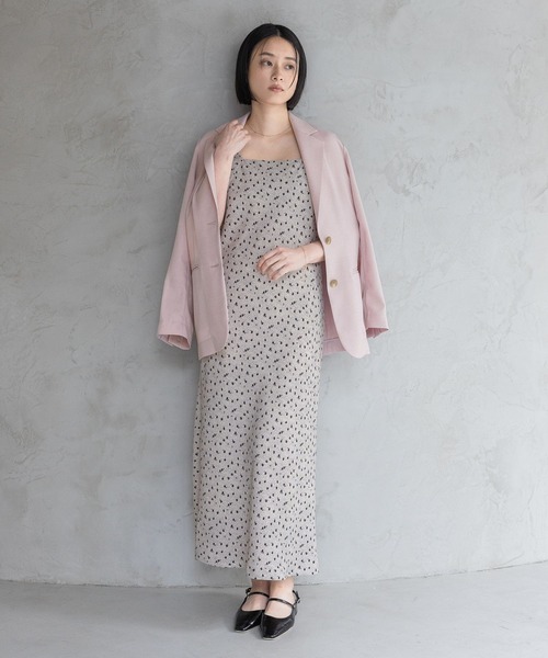 A part by（アパートバイ）の「【多機能・Sサイズ展開】リネンライクシングルジャケット（ノーカラージャケット・レディース・ブラック系その他2/ブルー/ベージュ/ピンク系その他・SMALL/MEDIUM）」の11枚目の写真