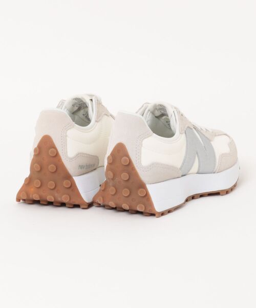 NEW BALANCE（ニューバランス）の「W327240 W327240（スニーカー・メンズ・オフホワイト・23cm/24cm/24.5cm/23.5cm/25cm）」の2枚目の写真