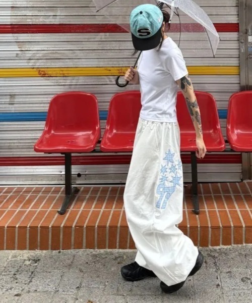 LAC-VERT(ラック・ヴェール)の「スターナンバリングパッチワークワイドパンツ(その他パンツ・レディース・ホワイト/ブラック/ブラウン・FREE)」の6枚目の写真
