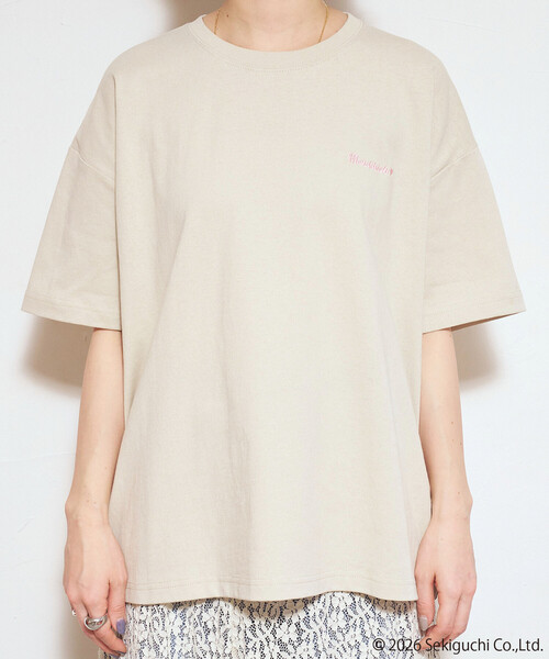 FREAK'S STORE(フリークスストア)の「限定展開 モンチッチ photoGridePanel Tシャツ(Tシャツ/カットソー・レディース・ナチュラル/ブラック/ライトグレー・フリ-)」の8枚目の写真