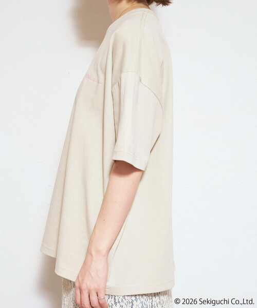 FREAK'S STORE(フリークスストア)の「限定展開 モンチッチ photoGridePanel Tシャツ(Tシャツ/カットソー・レディース・ナチュラル/ブラック/ライトグレー・フリ-)」の9枚目の写真