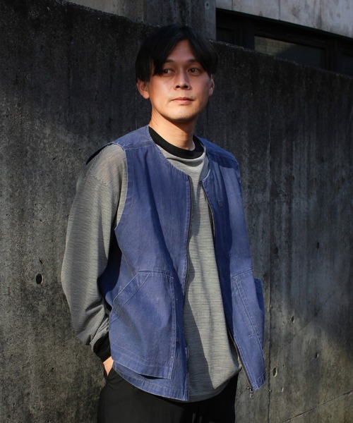 Snow Peak(スノーピーク)の「Snow Peak / VSulfur Dyed Fade Vest フェードベスト(ベスト・メンズ・ブルー/チャコール・S/M/L/XL)」の1枚目の写真