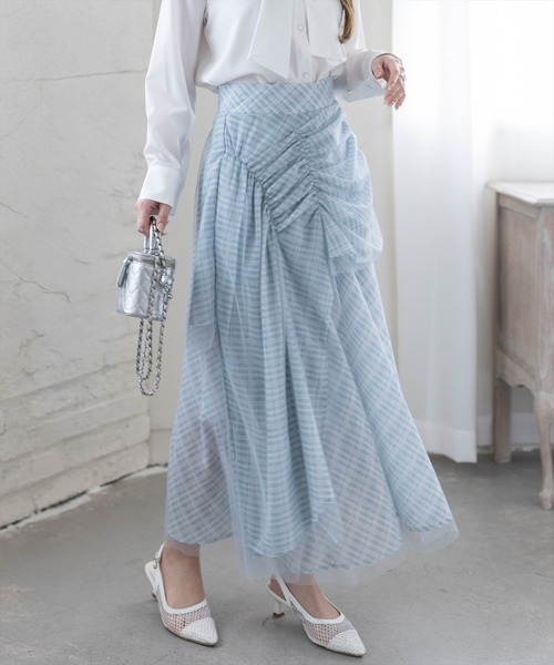 CLEAR BASIC（クリアベーシック）の「シャーリング切替アシンメトリーチェック柄チュールスカート[大人 フェミニン 上品]≪新作≫（スカート・レディース・ブラック/サックスブルー・F/PF）」の2枚目の写真