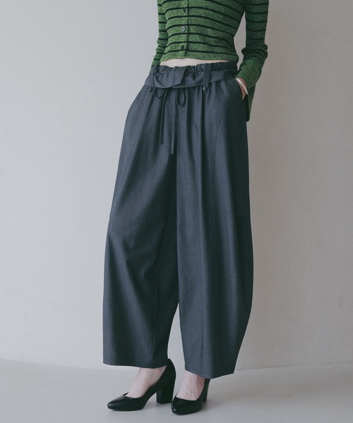 BAYFLOW(ベイフロー)の「【EF(エフ)】フラップワイドパンツ(WOMEN)(その他パンツ・レディース・チャコール/ベージュ・FREE)」の2枚目の写真