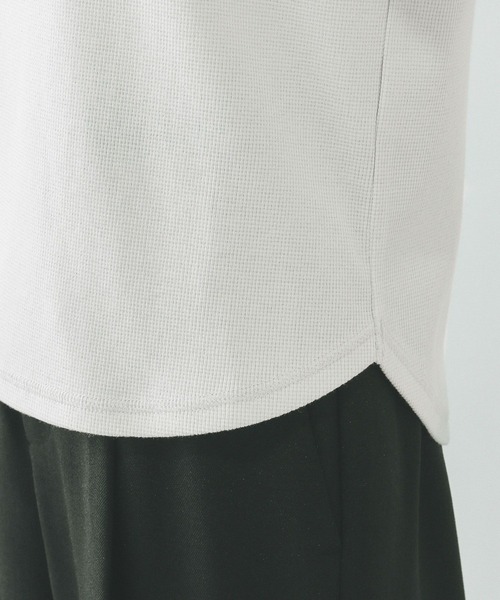 GLOBAL WORK(グローバルワーク)の「Beauteeラメリブプルオーバー/一部店舗限定/632501(Tシャツ/カットソー・レディース・オフホワイト/ブラック/ライトグレー・LARGE/MEDIUM)」の22枚目の写真