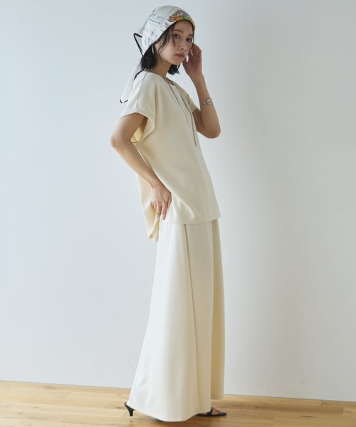 Doux archives（ドゥアルシーヴ）の「【セットアップ対応】多機能ソフトリブフレンチスリーブトップス（Tシャツ/カットソー・レディース・チャコールグレー/キャメル/アイボリー・FREE）」の14枚目の写真