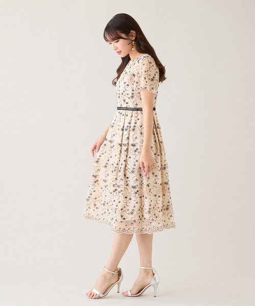 Rose Tiara（ローズティアラ）の「チュール刺繍ワンピース（ワンピース・レディース・ブラック/ベージュ・38/40/42/46）」の12枚目の写真