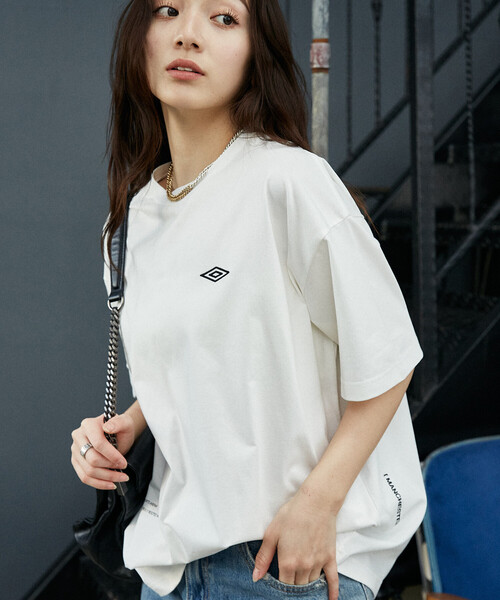 UMBRO(アンブロ)の「UMBRO × PUBLUX/アンブロ <吸水速乾>別注 プレーティング 天竺 グラフィック Tシャツ 限定展開(Tシャツ/カットソー・メンズ・ブラック/ライトグレー/ホワイト/チャコールグレー・LARGE/MEDIUM)」の16枚目の写真